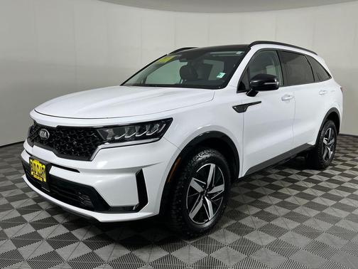 Glacial White Pearl 2021 Kia Sorento EX