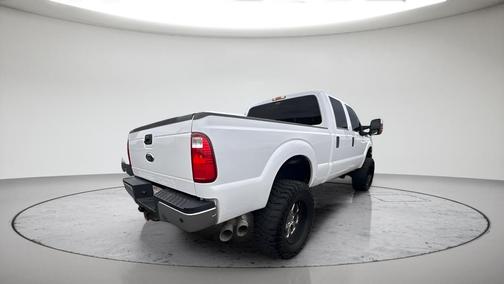 Oxford White 2016 Ford F-250 XLT