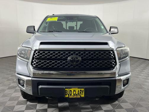 Cement 2018 Toyota Tundra SR5