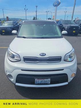 Clear White 2018 Kia Soul +