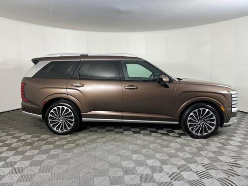 Earthy Brass Matte 2026 Hyundai Palisade Hybrid Calligraphy