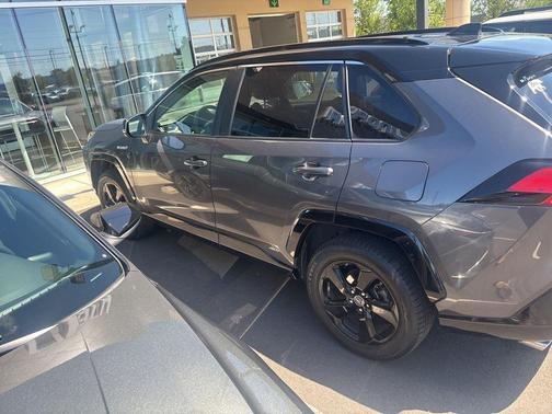 Magnetic Gray Metallic w/Black Roof 2019 Toyota RAV4 Hybrid SE