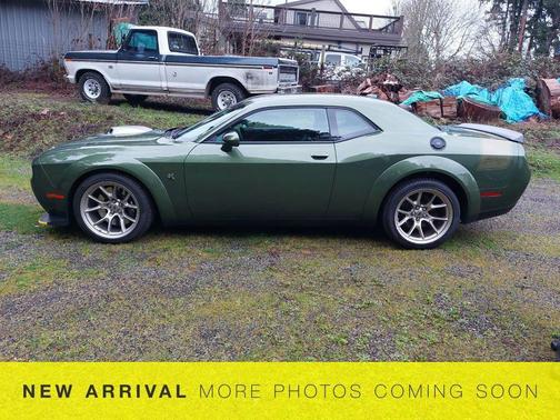 F8 Green 2023 Dodge Challenger R/T Scat Pack Widebody