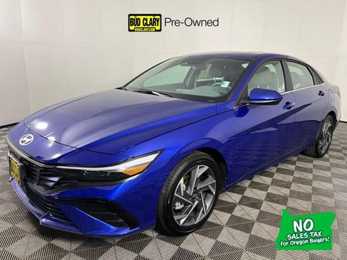 2025 Hyundai ELANTRA SEL