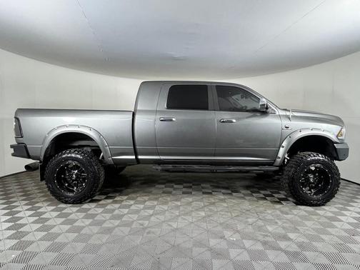 Mineral Grey Metallic Clearcoat 2013 RAM 2500 Laramie