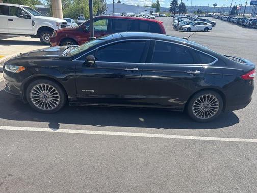 Tuxedo Black Metallic 2014 Ford Fusion Hybrid Titanium