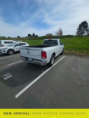 Bright White Clearcoat 2016 RAM 1500 SLT