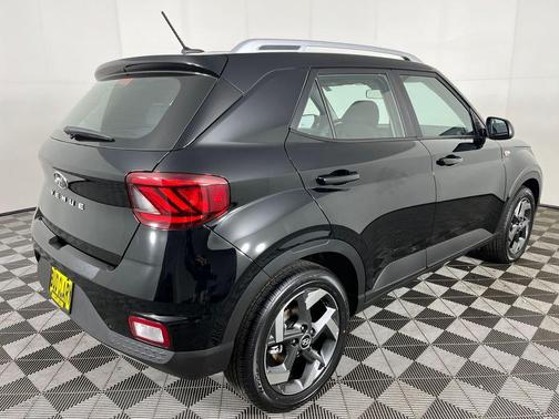 Onyx Black 2026 Hyundai VENUE SEL