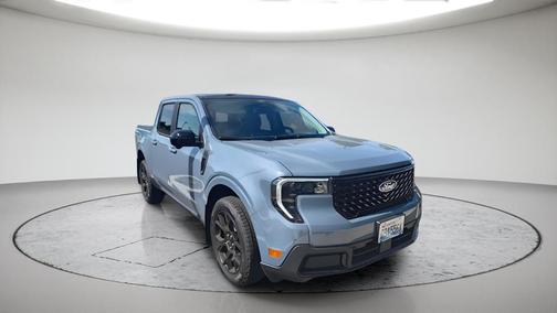Azure Gray Metallic Tri-Coat 2026 Ford Maverick Lariat
