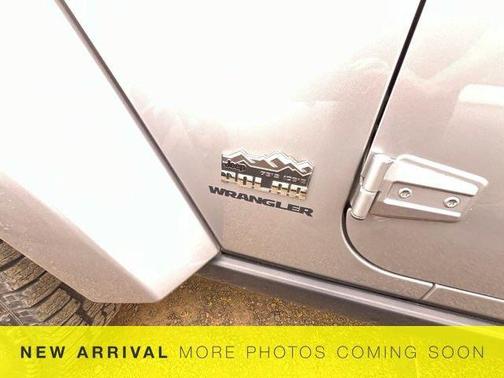 Billet Metallic Clearcoat 2014 Jeep Wrangler Unlimited Polar Edition