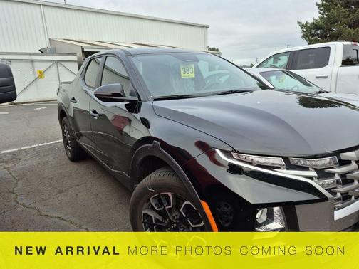 Phantom Black 2022 Hyundai SANTA CRUZ SEL
