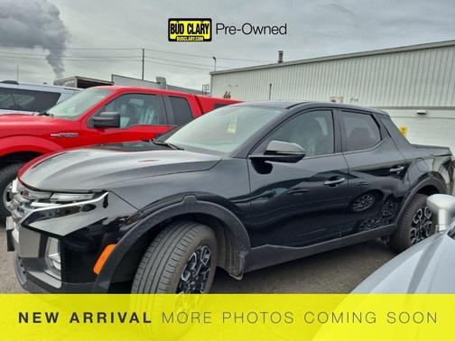 Phantom Black 2022 Hyundai SANTA CRUZ SEL