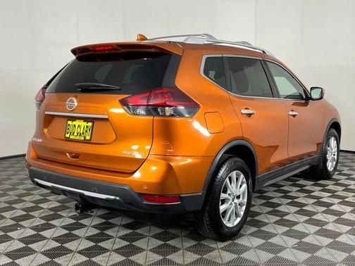 Monarch Orange Metallic 2019 Nissan Rogue SV