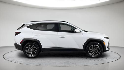 Creamy White Pearl 2026 Hyundai TUCSON Hybrid Limited