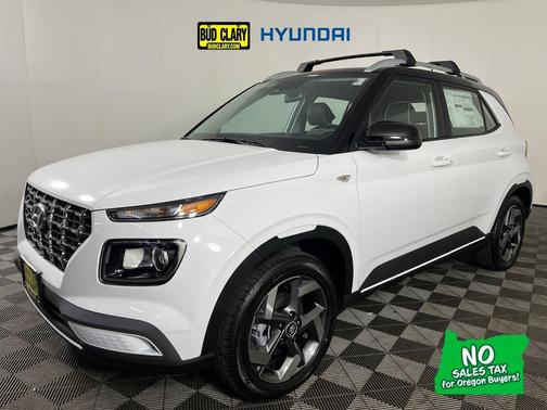 Lunar White w/Black Roof 2026 Hyundai VENUE SEL w/Two-Tone Roof