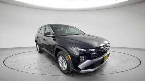 Phantom Black 2026 Hyundai TUCSON SE