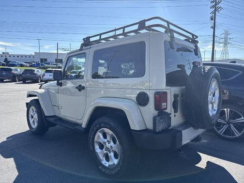 2011 Jeep Wrangler Sahara
