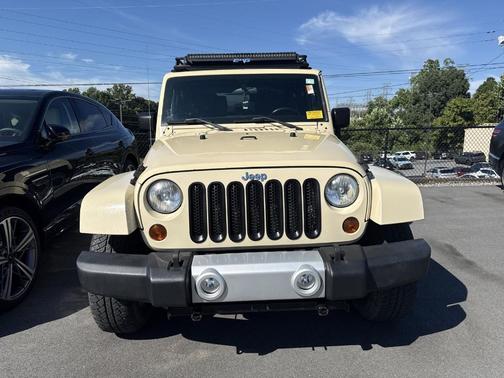2011 Jeep Wrangler Sahara