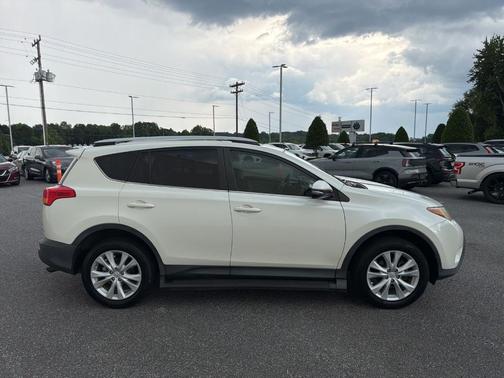 Blizzard Pearl 2014 Toyota RAV4 Limited