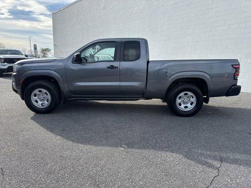 2023 Nissan Frontier S