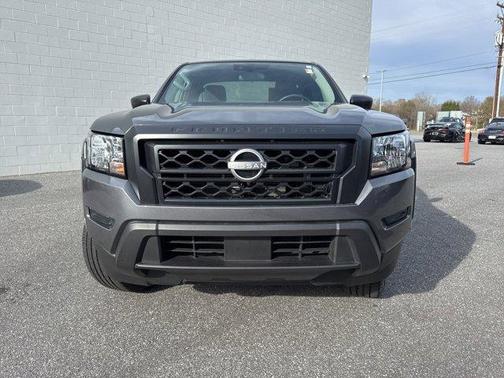 2023 Nissan Frontier S