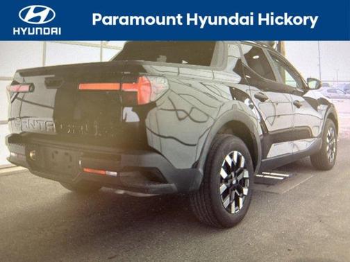 2025 Hyundai SANTA CRUZ SEL Activity