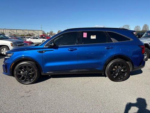 2022 Kia Sorento SX