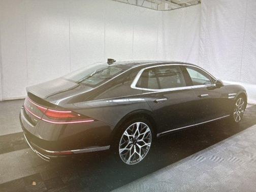 2024 Genesis G90 3.5T e-SC
