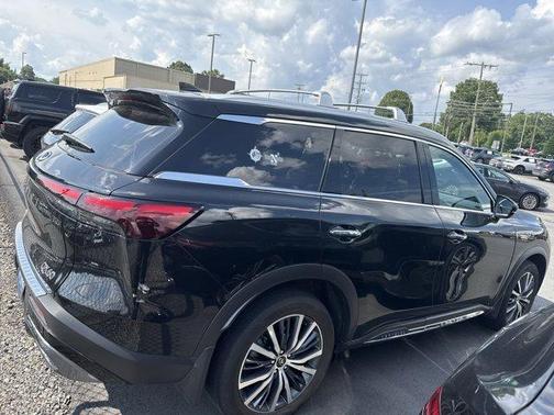 2023 INFINITI QX60 SENSORY