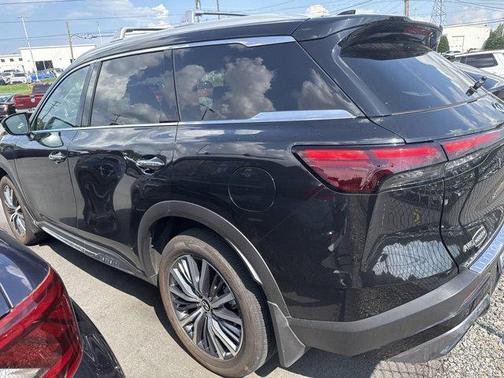 2023 INFINITI QX60 SENSORY