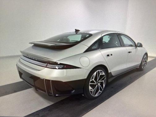 2025 Hyundai IONIQ 6 Limited