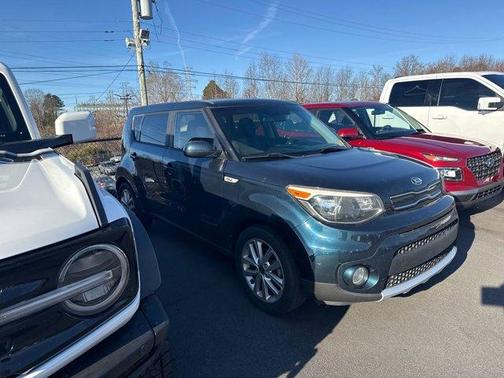 2017 Kia Soul +