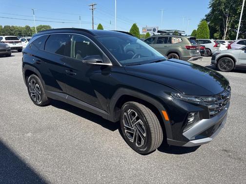 Phantom Black 2026 Hyundai TUCSON Limited