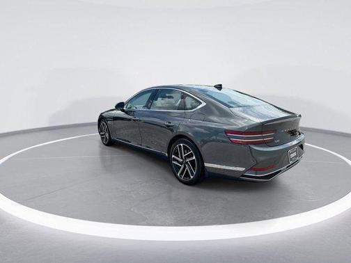 2025 Genesis G80 2.5T Advanced