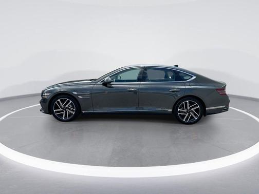 2025 Genesis G80 2.5T Advanced