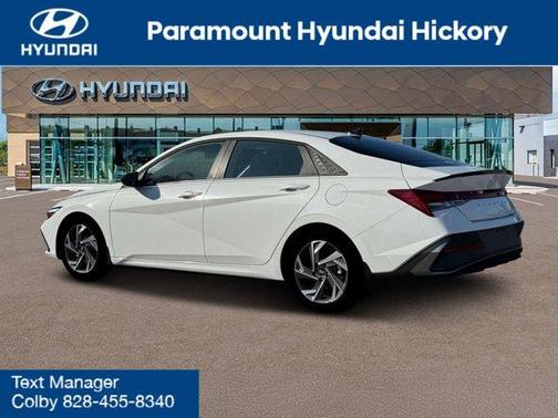 2025 Hyundai ELANTRA HEV SEL Sport