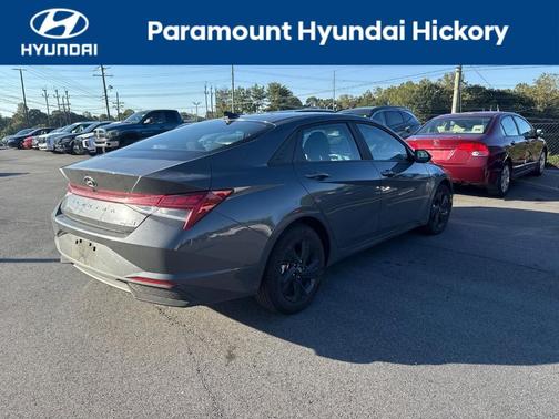 2023 Hyundai ELANTRA HEV Blue