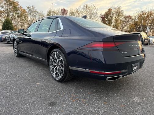 2025 Genesis G90 3.5T e-SC