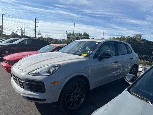 2022 Porsche Cayenne Platinum Edition