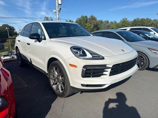 2022 Porsche Cayenne Platinum Edition
