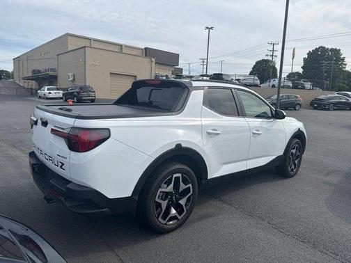 Ice White 2022 Hyundai SANTA CRUZ 2.5T Limited