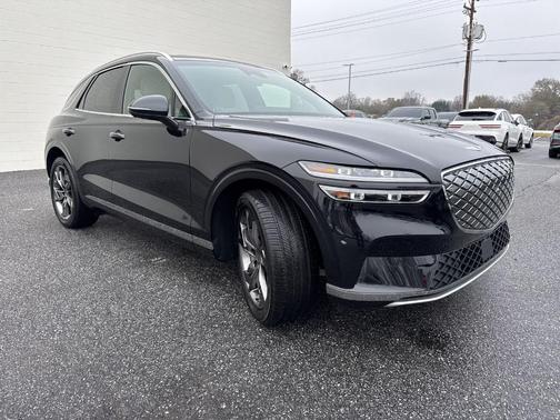 2024 Genesis Electrified GV70 Advanced