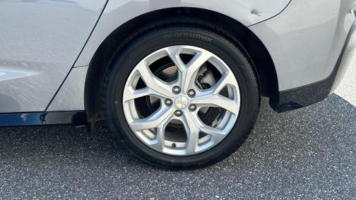2018 Chevrolet Volt Premier