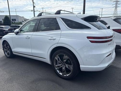 2024 Genesis Electrified GV70 Advanced