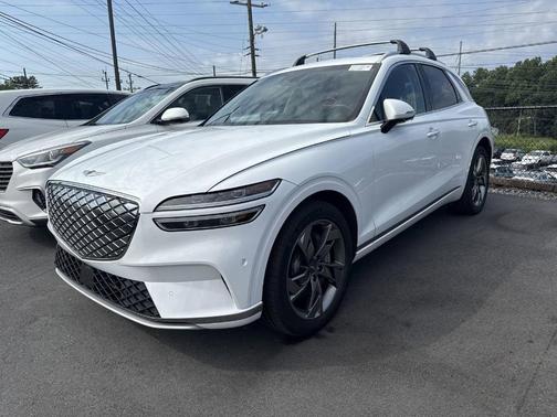 2024 Genesis Electrified GV70 Advanced