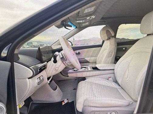 2025 Genesis GV60 Advanced