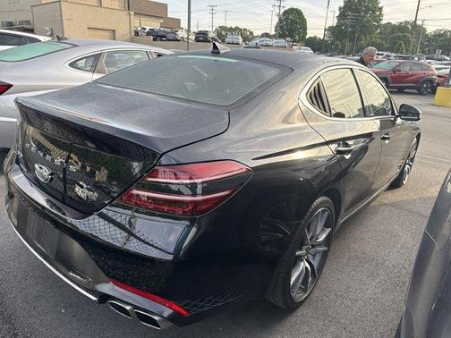 2023 Genesis G70 2.0T