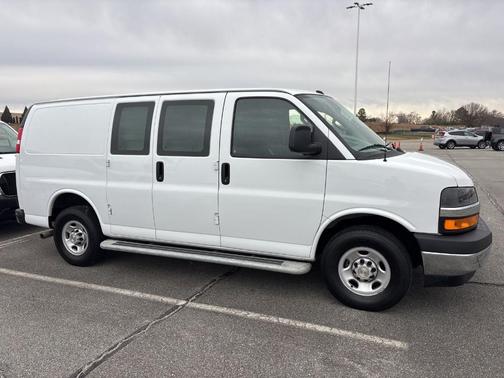 2024 GMC Savana 2500 Work Van