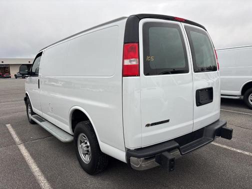 2024 GMC Savana 2500 Work Van