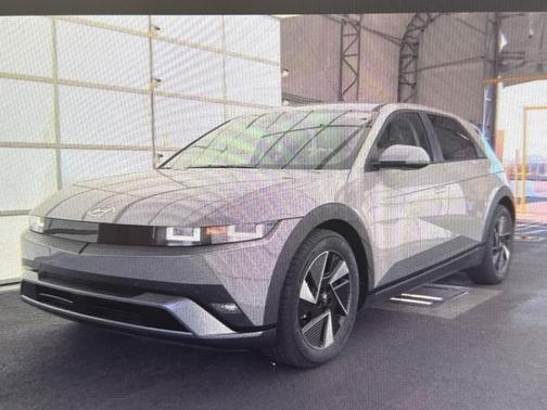 2025 Hyundai IONIQ 5 SE